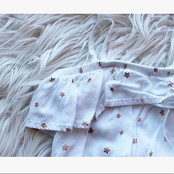 12 month Crop top & Bloomer bundle! - Picture 3 of 6